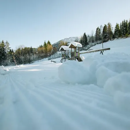 Und Hauserhof Nassfeld Daire *