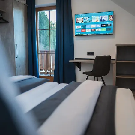 Und Hauserhof Nassfeld Apartman